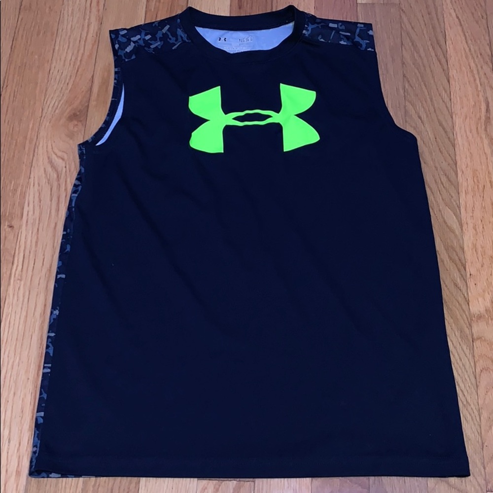 Under Armour sleeveless tee
